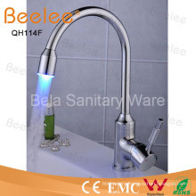 China Sanitary Ware Brass Chromed Single Handle Deck Mound Colored Kitchen Sink Faucet